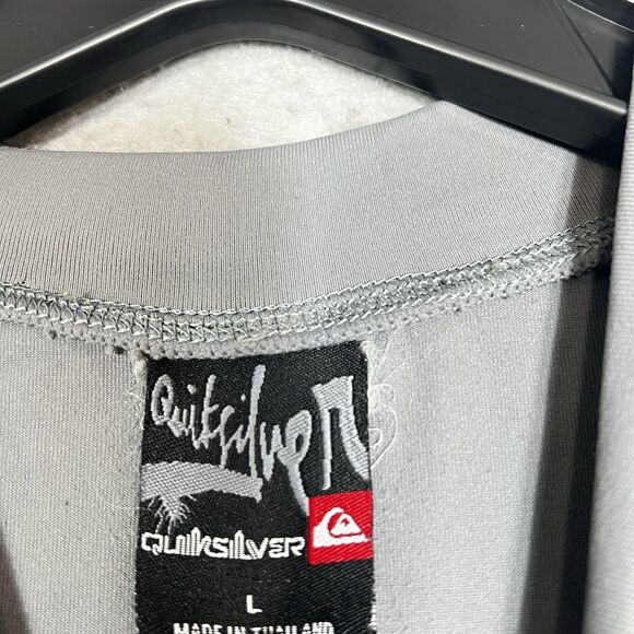 Quiksilver All Time Short Sleeve Rash Guard Mens Size Large Gray White Black - Picture 10 of 13